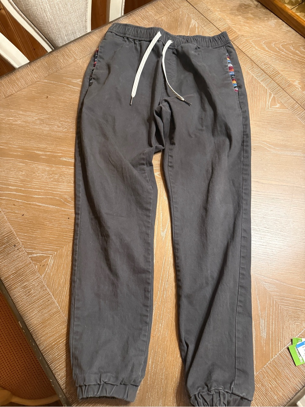 WOWIE Joggers Gray w/ Aztec Men's Medium Hippy